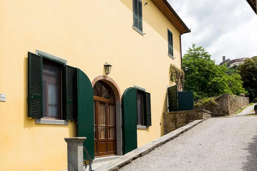 別荘 Casale Vacanze Il Granaio コルトーナ